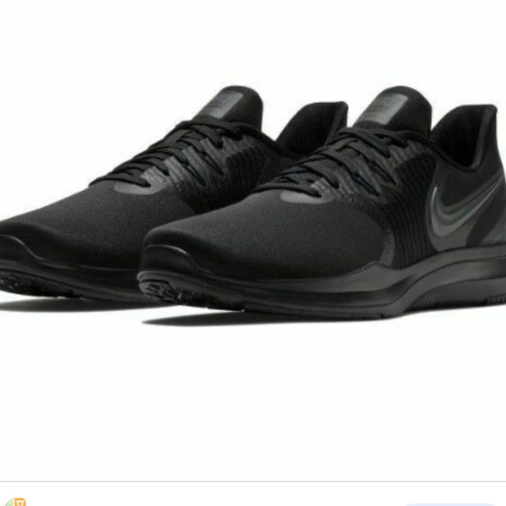 Wmns In-Season TR 8 'Black Anthracite' Nike’s